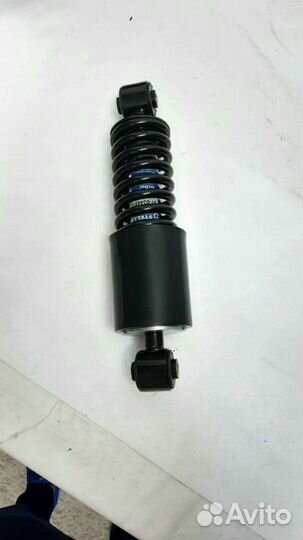 Амортизатор кабины задний с пружиной на Камаз