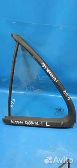 Стекло кузовное глухое левое Kia Sorento (2002-20