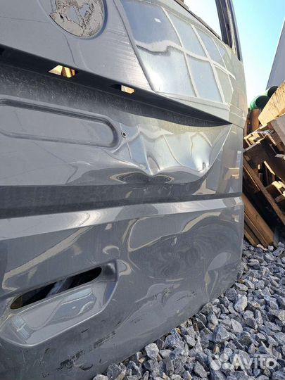 Продам дверь заднюю Volkswagen multivan t 6.1 Торг