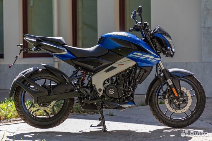 Мотоцикл bajaj pulsar ns 200 (new)