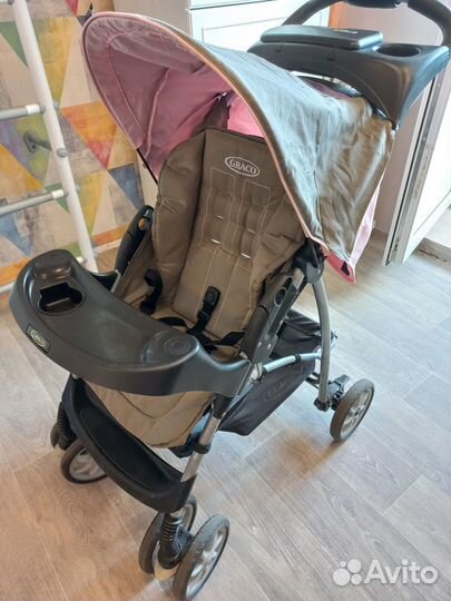 Прогулочная коляска graco
