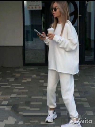 Спортивный костюм женский на флисе