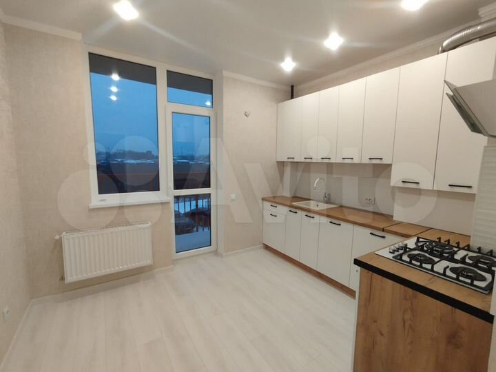 2-к. квартира, 56 м², 2/9 эт.