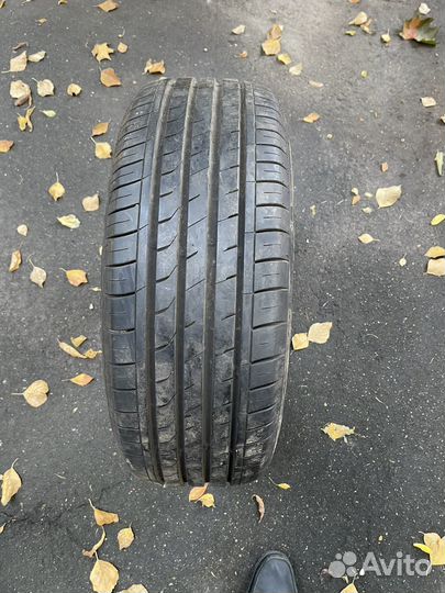 Nexen N'Fera SU1 215/60 R16 99H