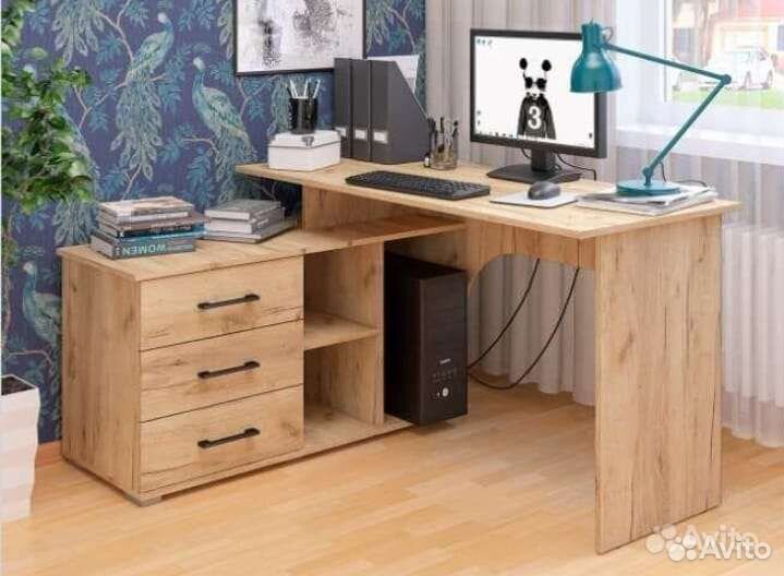 Стол письменный, компьютерный с ящиками и полками