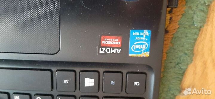 Асер на запчасти Тошиба в рабочем состоянии