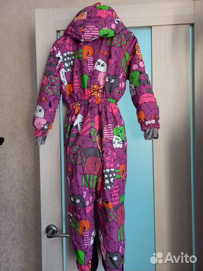 Зимний комбинезон для девочки