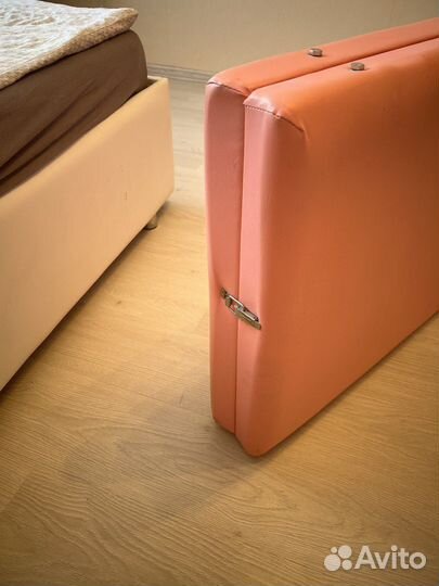 Кушетка массажная складная