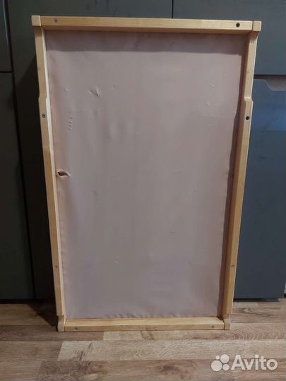 Пеленальная доска на кроватку