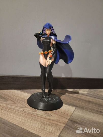 Рэйвен Даркхолм из вселенной Marvel фигурка 31 см