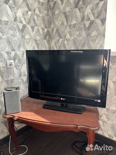 Телевизор LG 32LH3010