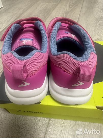 Кроссовки demix