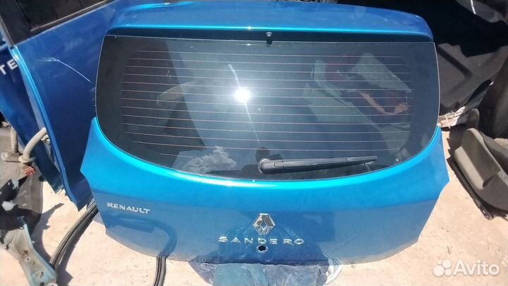 Renault sandero stepway 2 крышка багажника синяя