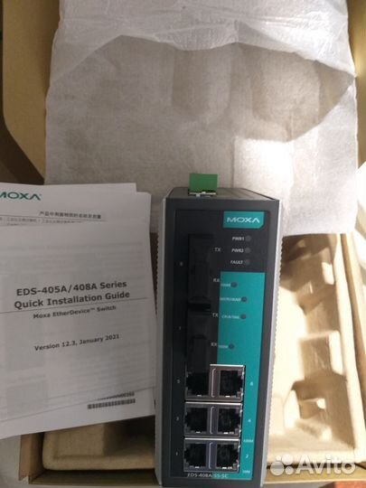Коммутатор moxa EDS-408A-SS-SC (V2.1.0)