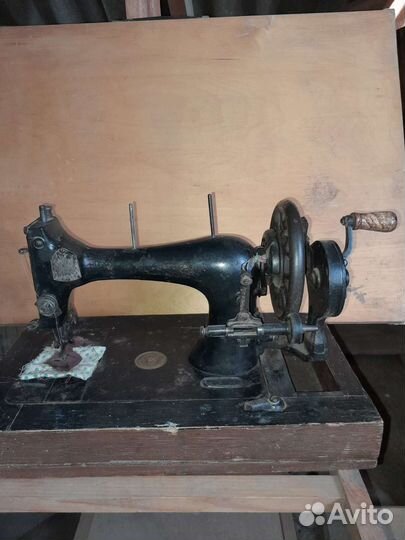 Старинная швейная машинка biesolt & locke meissen
