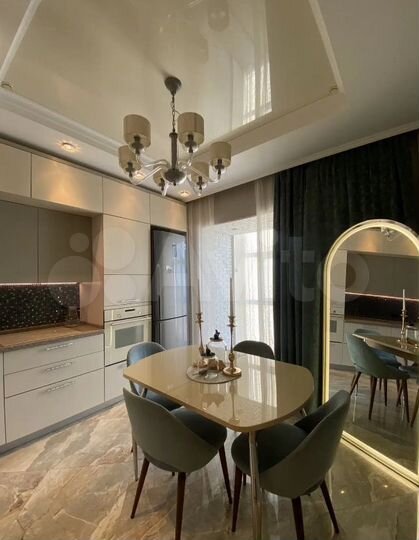 2-к. квартира, 58 м², 13/16 эт.