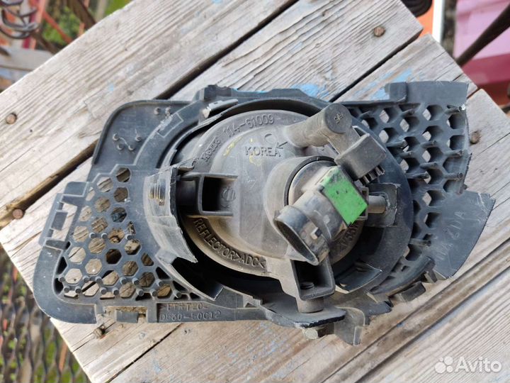 Фара противотуманная Mazda Demio 2005-2007 DY3W ZJ