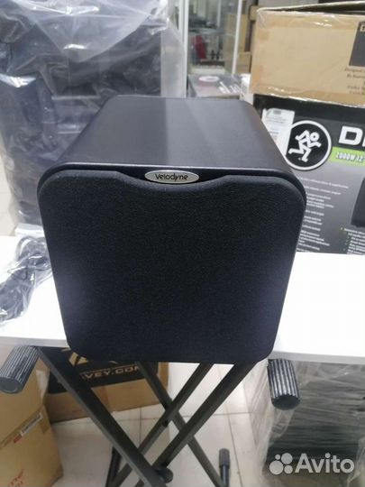 Сабвуфер Velodyne SPL-800i 1000 Вт