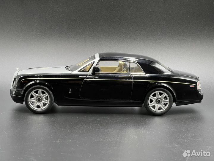 Kyosho rolls royce phantom (kyo8861dbk) 1:18