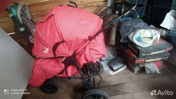 Прогулочная коляска