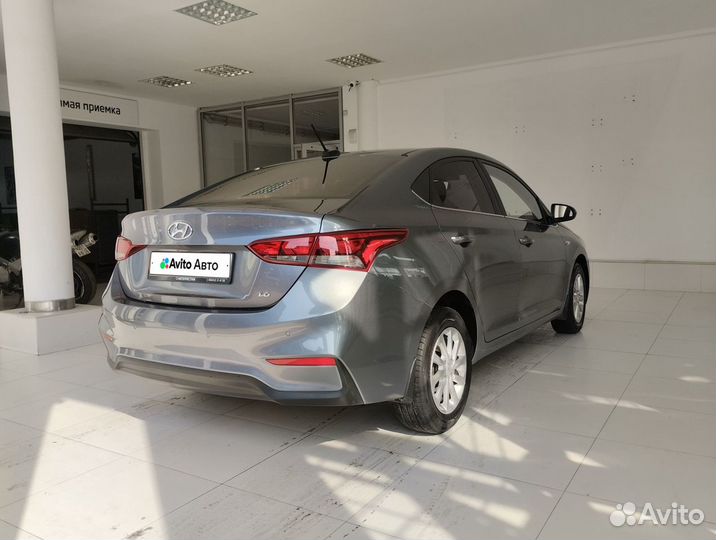 Hyundai Solaris 1.6 AT, 2018, 117 500 км