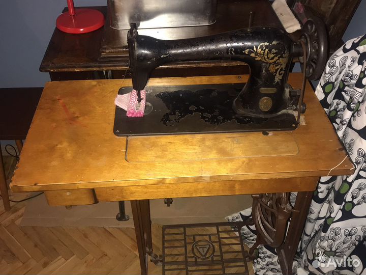 Singer ножная со станиной tikkakoski