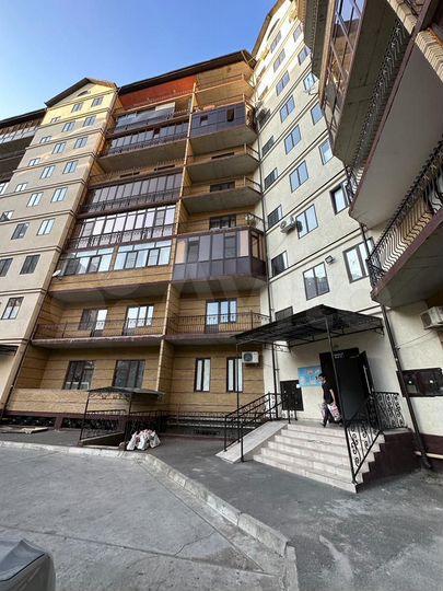 2-к. квартира, 183 м², 9/10 эт.