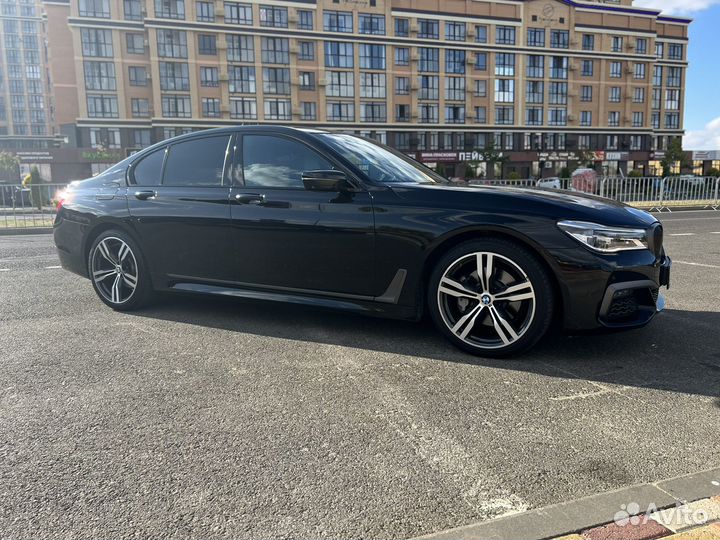 BMW 7 серия 3.0 AT, 2018, 65 737 км