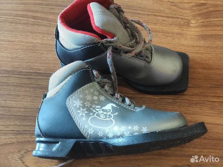 Лыжные ботинки детские 30 размер