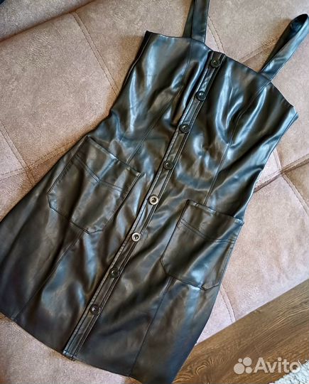 Кожаный сарафан 46