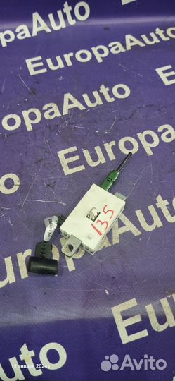 Усилитель антенны Volvo Xc60 DZ31 B4204T6 2011