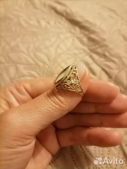 Кольцо золотое
