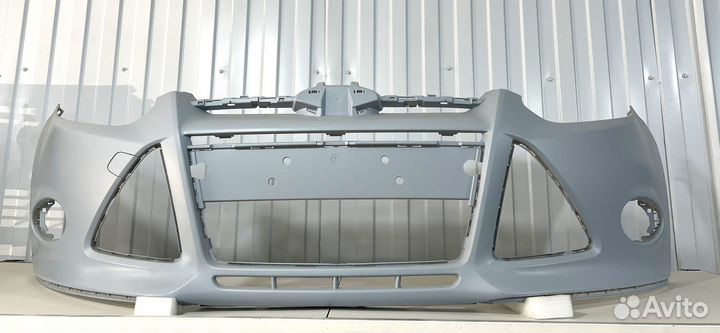 Бампер передний на Ford Focus 3 - Оригинал