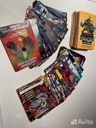 Карточки человек паук герои и злодеи с кейсом