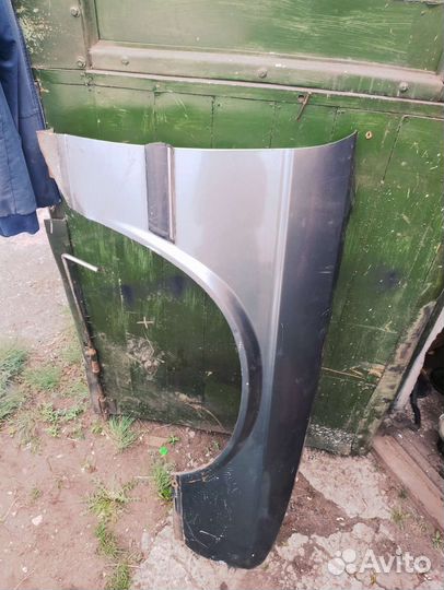 Крыло бмв е28