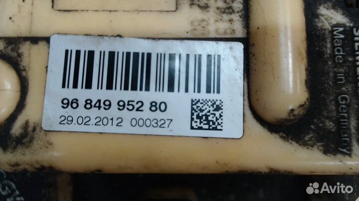 Датчик уровня топлива Peugeot Partner, 2012