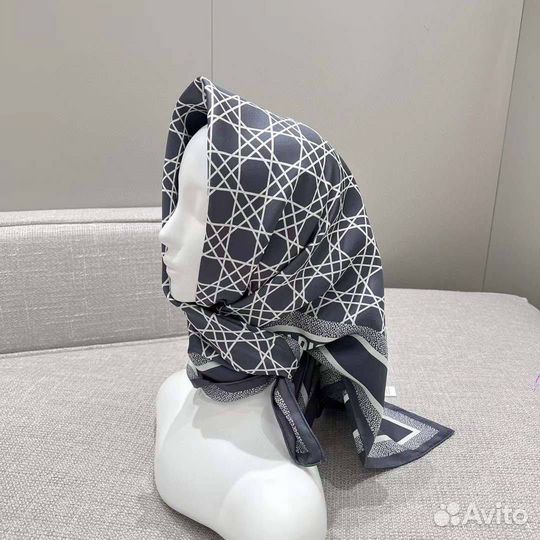 Платок шарф Dior