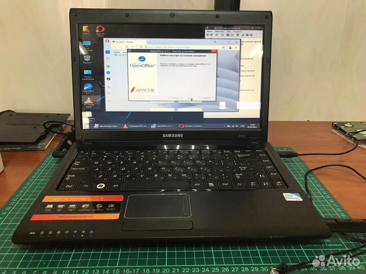 Ноутбук Samsung-R418, SSD 128GB, 4GB, Windows 8.1