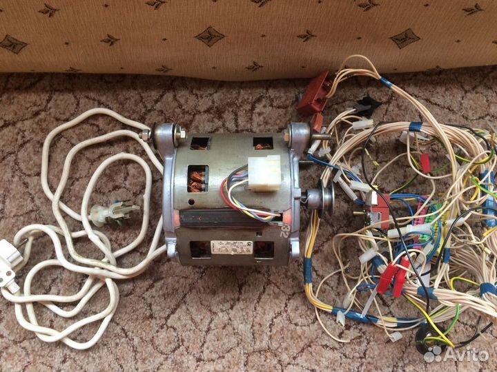 Запчасти к стиральной машине 