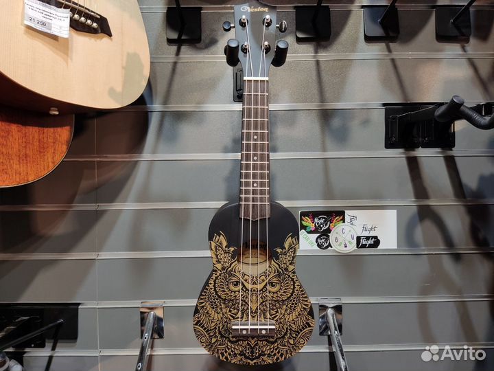 Veston KUS 25 OWL - Укулеле