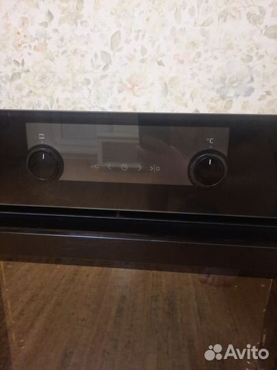 Духовой шкаф