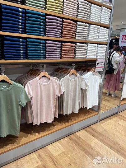 Uniqlo футболка