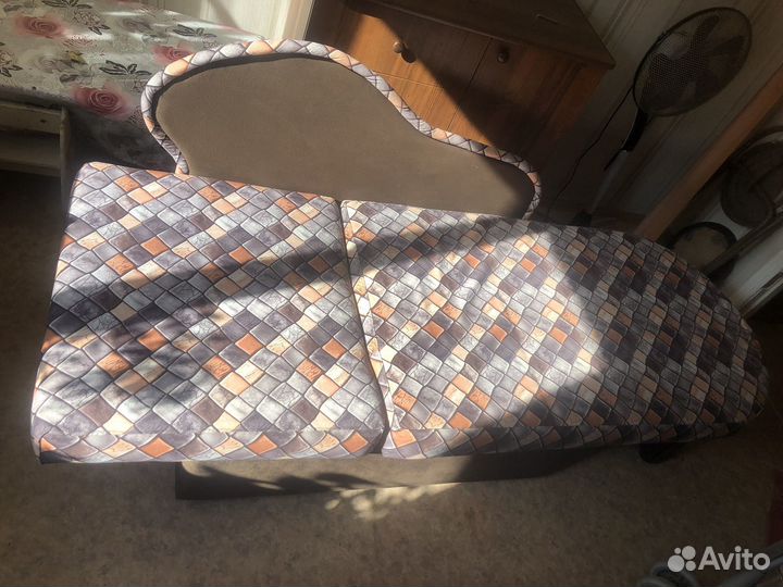 Диван подростковый