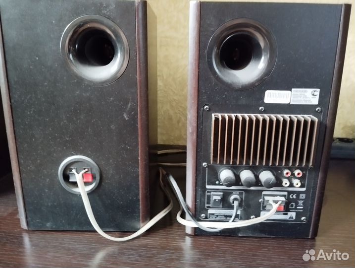 В продаже колонки microlab solo 1, рабочие, в хоро