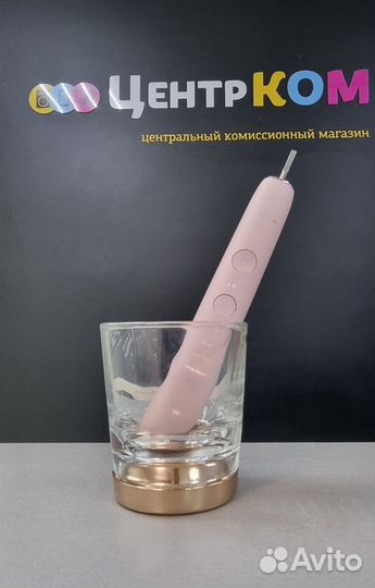 Новая электрическая зубная щетка philips