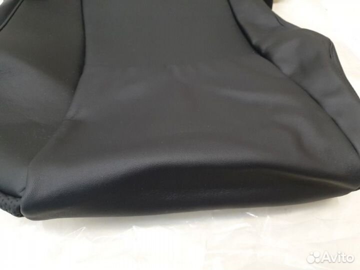 Обивка сидения передняя правая Toyota Land Cruiser