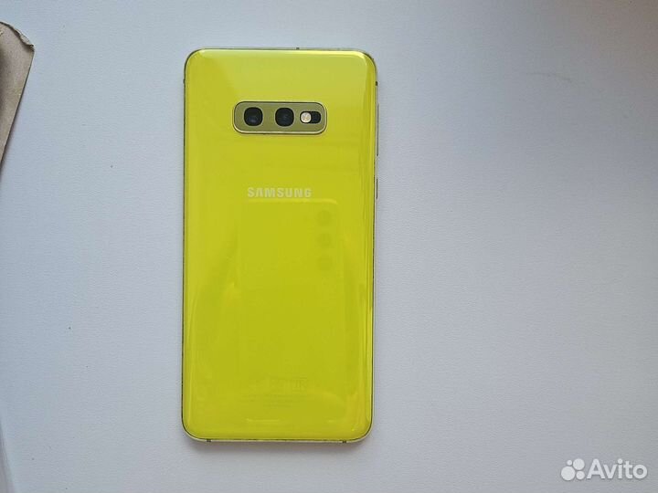 Samsung galaxy s10e