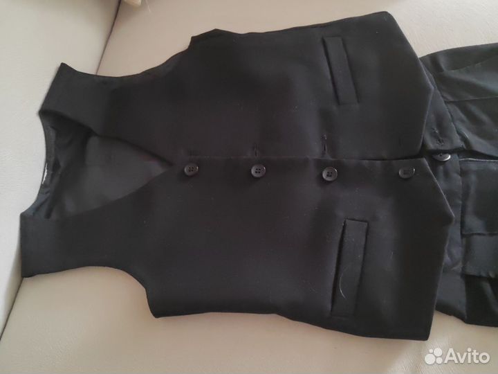 Школьные жилетки и рубашки для мальчика