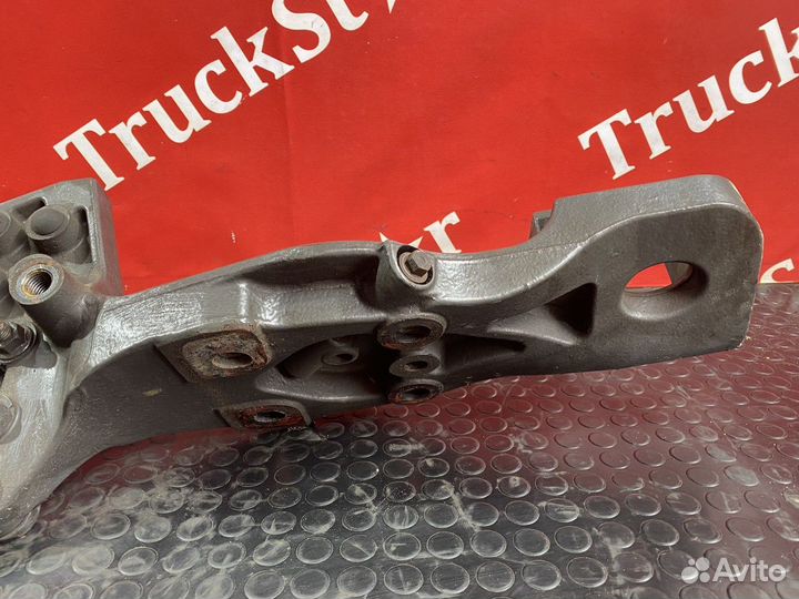 Полурессора передняя левая Renault T, Volvo FH