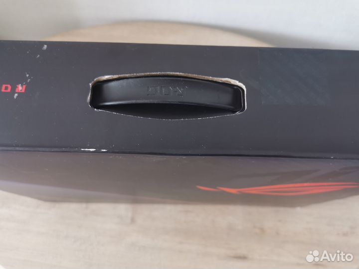 Коробка от ноутбука Asus ROG Strix GL731G
